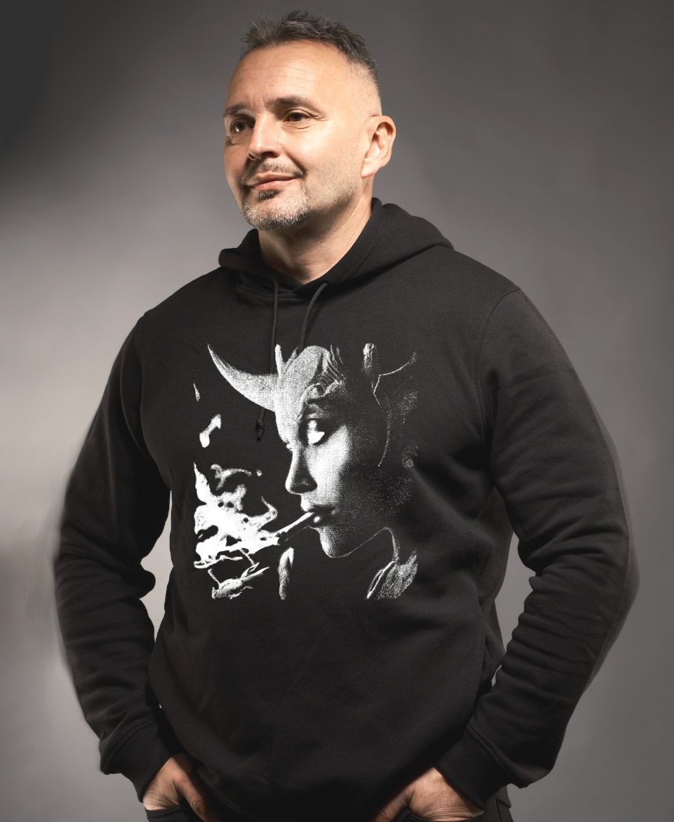 Kouřící ďáblice, bílý tisk