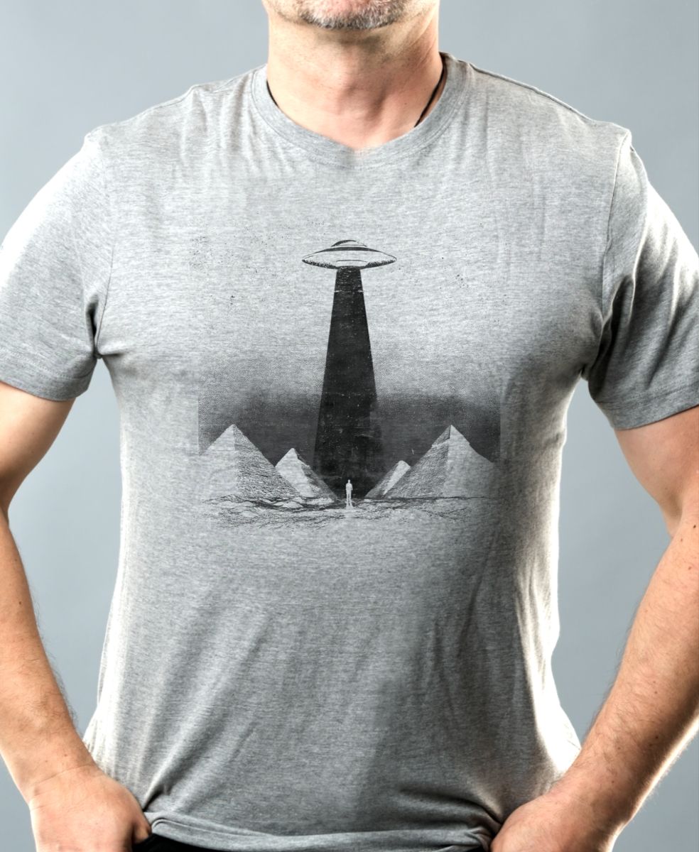 Pyramidy a UFO, černý tisk