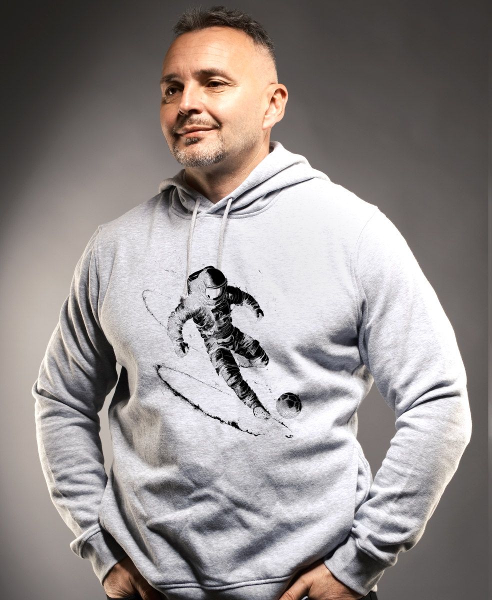 Vesmírný fotbal, V1, černý potisk