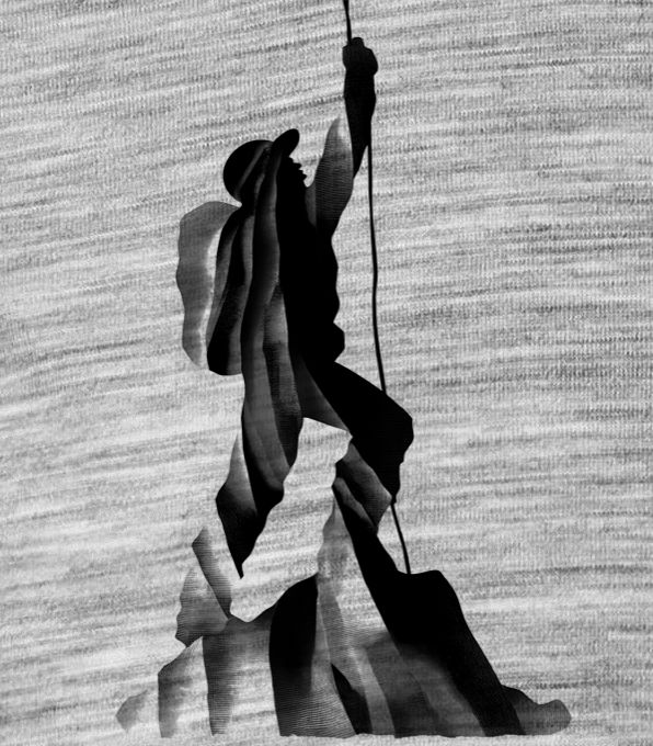 Lezec v oblacích, černý potisk Lezec v oblacích, černý potisk - Obrázek 2