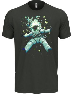 Astronaut obklopený motýly
