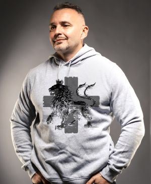 Český glitch lev, černý tisk