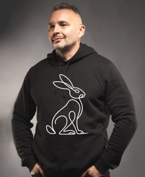 Divoká linie zajíc, bílý potisk