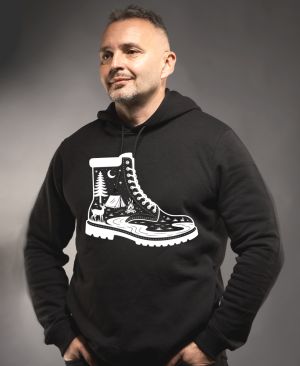 Dobrodružná bota,bílý potisk