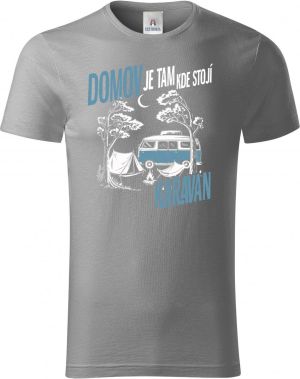 Domov je tam, kde stojí karavan