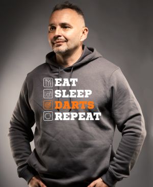 Eat, sleep, darts, repeat. Bílý a oranžový tisk