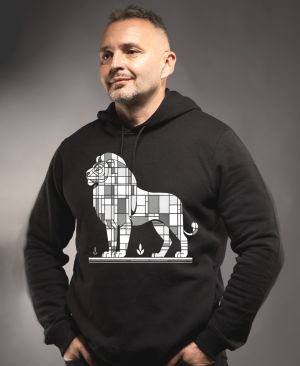 Geometrický lev, bílý potisk