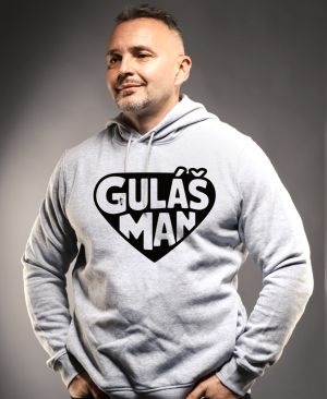 Guláš man, V1, černý tisk