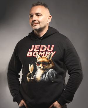 Jedu bomby, liška