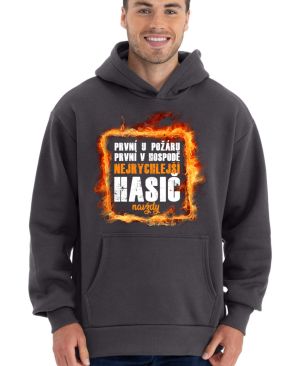 Nejrychlejší u požáru, nejrychlejší v hospodě. Nejrychlejší hasič. V8