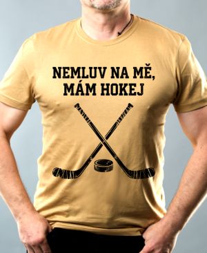 Nemluv na mě, mám hokej, černý tisk