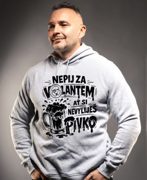 Nepij za volantem, černý potisk