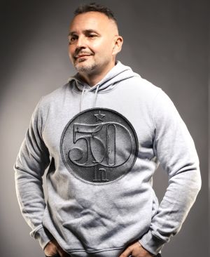 Padesátník, bez textu, černý potisk