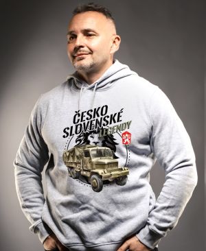 PRAGA V3S, V8
