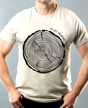 Sedmdesát let příběhu, ideální dárek k narozeninám, černý potisk