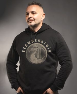 Sedmdesátník, ideální dárek k narozeninám