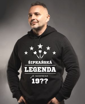 Šipkařská legenda je narozena (doplňte rok narození). Bílý tisk