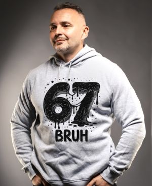 Six Seven, Bruh, černý tisk