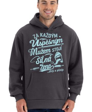 Za každým úspěšným mužem stojí silná žena... stojí a pičuje, V2